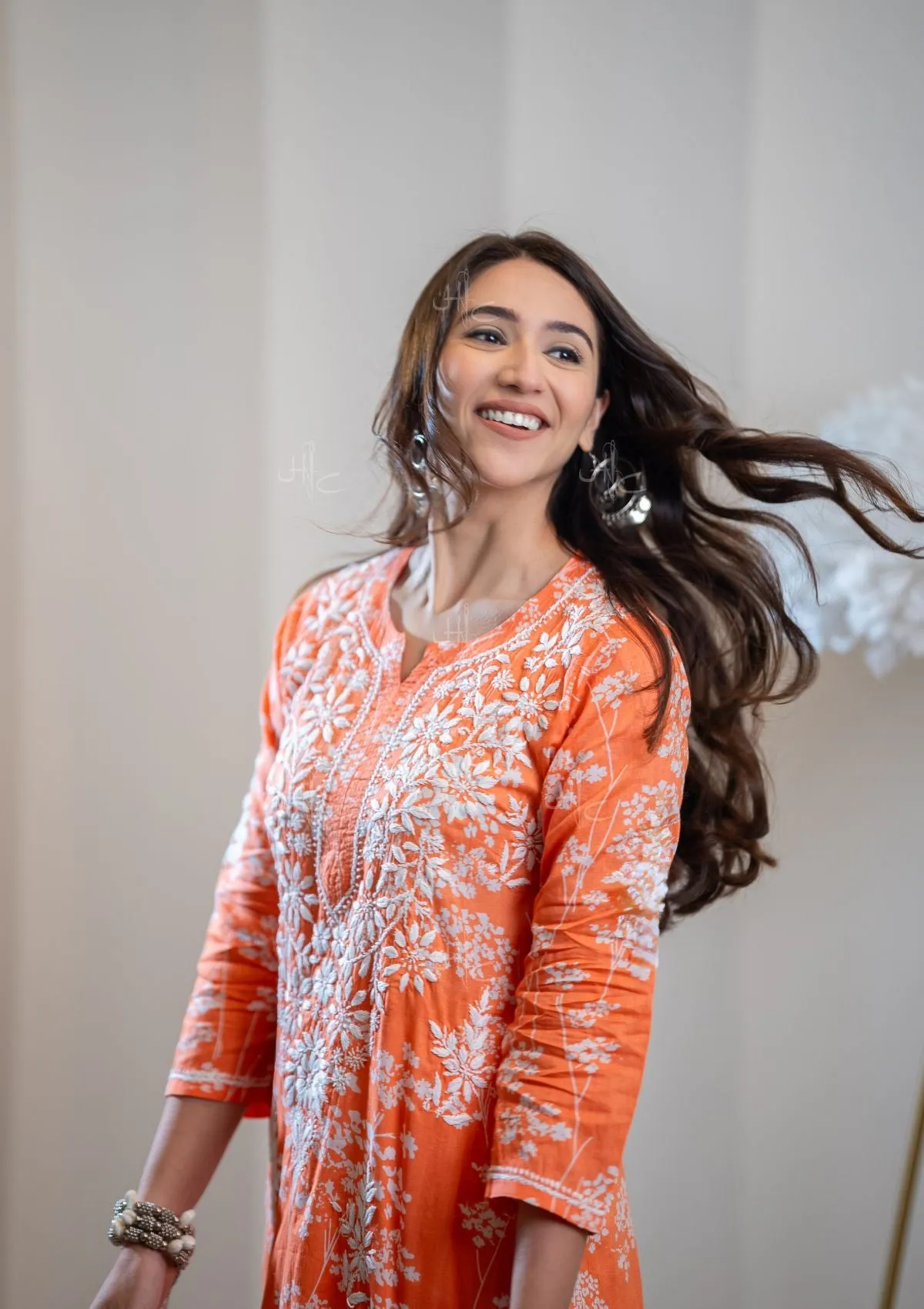Zainab Chikankari Mulmul Straight Kurta